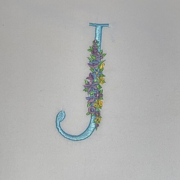 Embroidered DG Collections 100% Cotton 27"x27" Flour “J” Monogram Towel - Picture 4 of 7